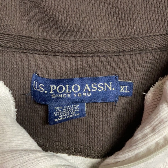 Polo Sweater Zip up - Picture 8 of 11
